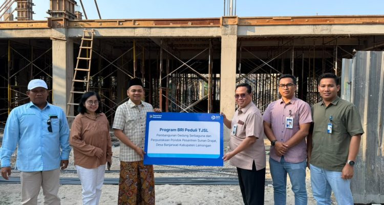 Foto : Dokumentasi TJSL BRI Peduli untuk Gedung Serbaguna dan Perpustakaan Ponpes Sunan Drajat